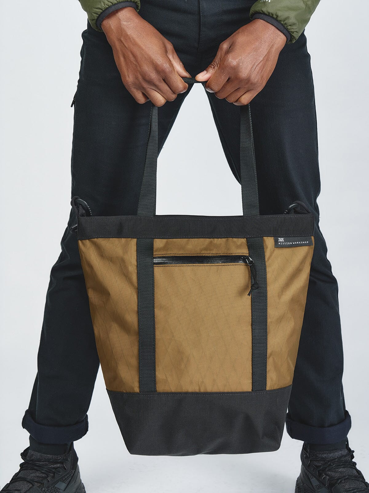 Helix 10L Tote - Image 5